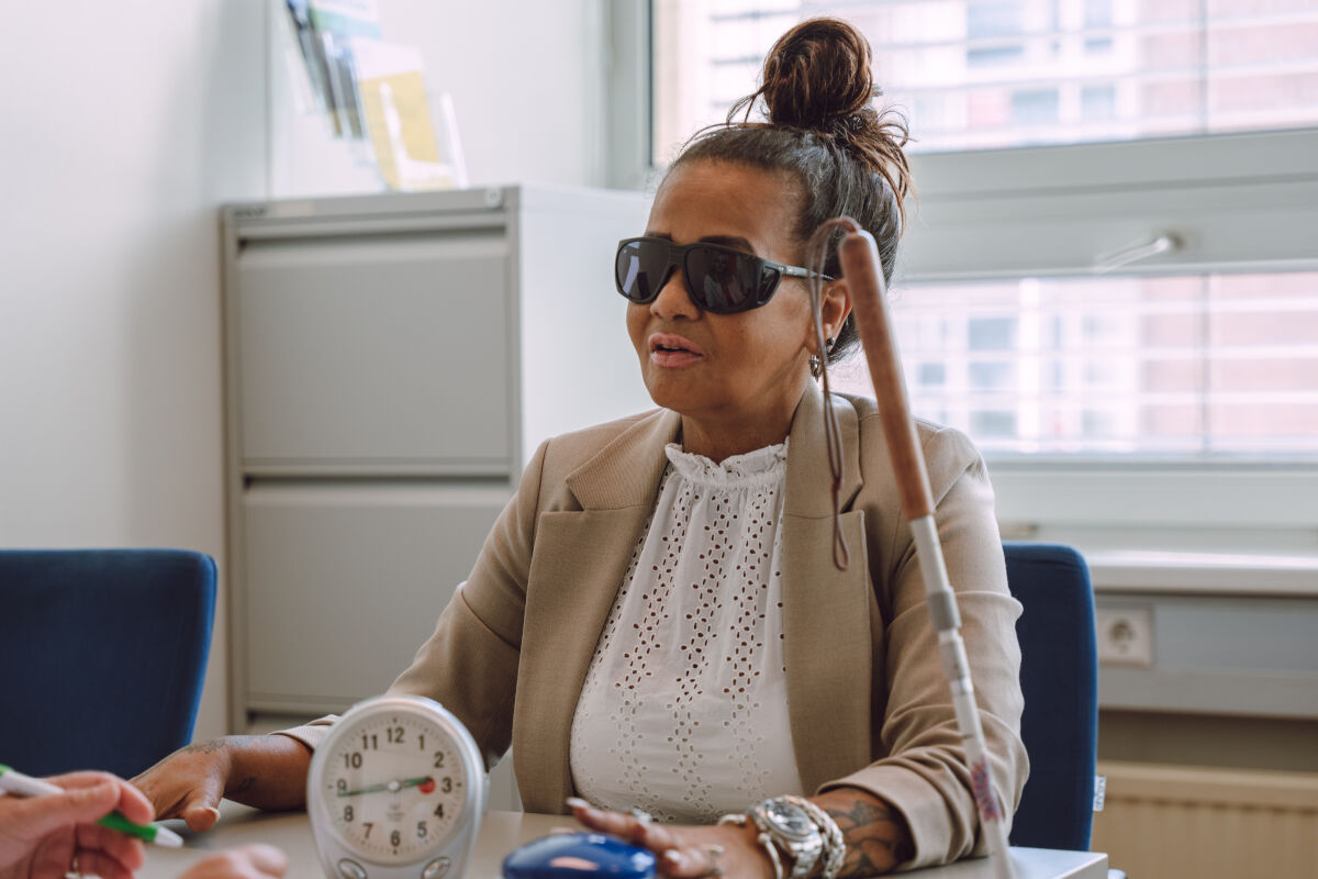 visio-rotterdam-adviesgesprek-volwassene-hulpmiddel.jpg visio-rotterdam-adviesgesprek-volwassene-hulpmiddel.jpg