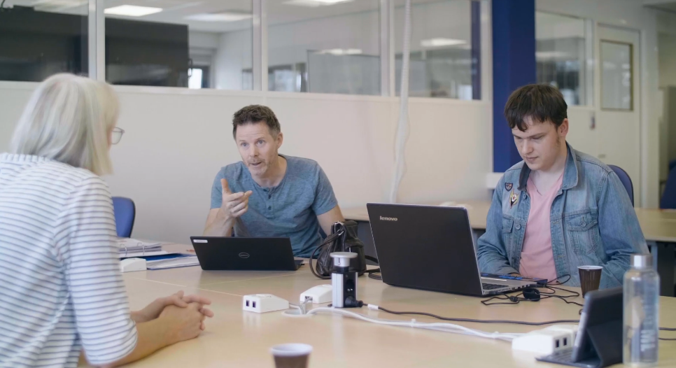 AOB-Visio-Onderwijs-ambulant-begeleider.png AOB-Visio-Onderwijs-ambulant-begeleider.png