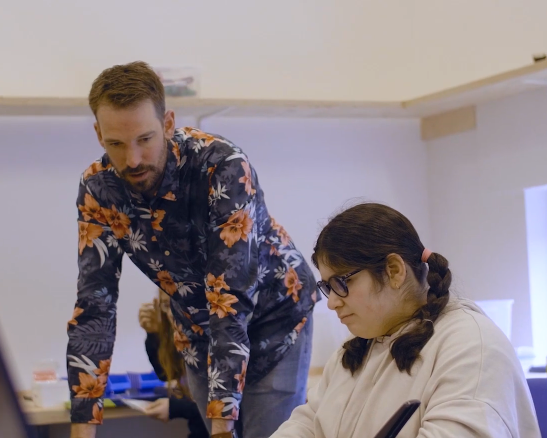 Visio-Onderwijs-Rotterdam-Meester-Wouter-leerkracht.png Visio-Onderwijs-Rotterdam-Meester-Wouter-leerkracht.png