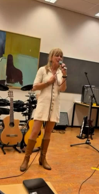 Visio Het Loo Erf Alice Optreden Muziektherapie Visio Het Loo Erf Alice Optreden Muziektherapie