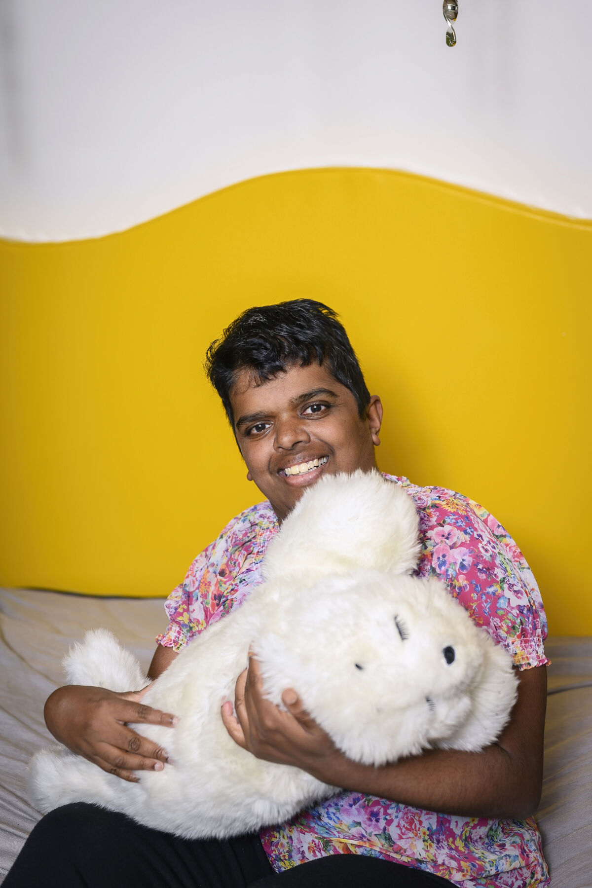 Cliënt met zorgrobot Parro Cliënt met zorgrobot Parro